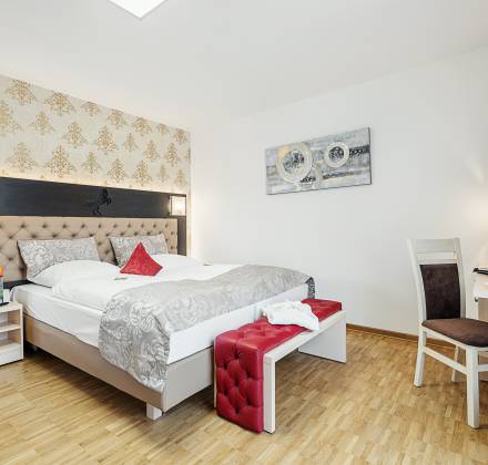 Zu den 4-Sterne Zimmer