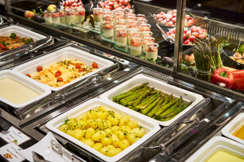 April to mid-May: Asparagus buffet - Rappen Rothenburg